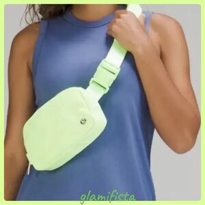 🦄RARE & NOT RELEASED🦄 NWT Everywhere Belt Bag FADED ZAP